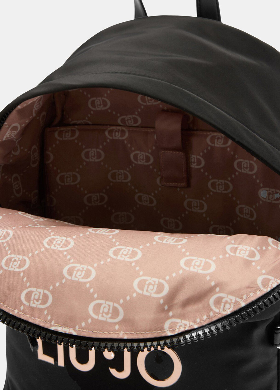 sac à dos en nylon avec logo