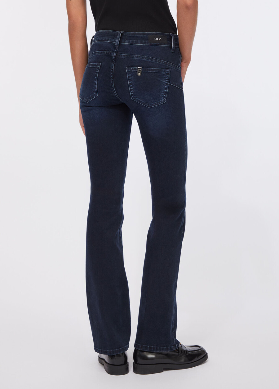 jean bootcut à ourlet retroussé