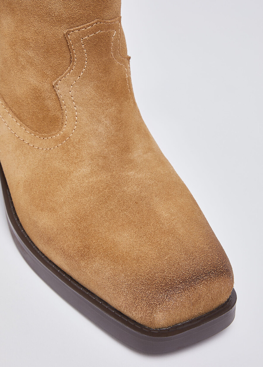 bottines de cowboy en daim