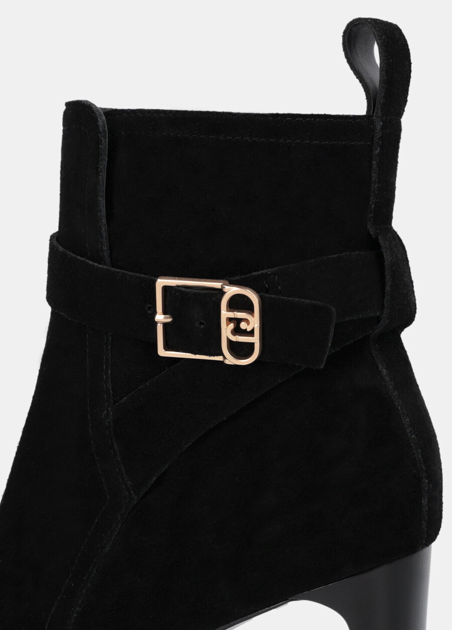 bottines en daim