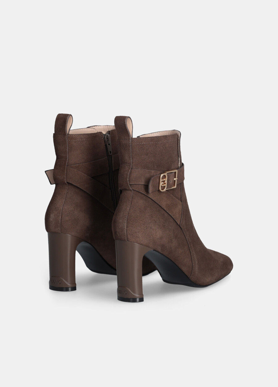 bottines en daim