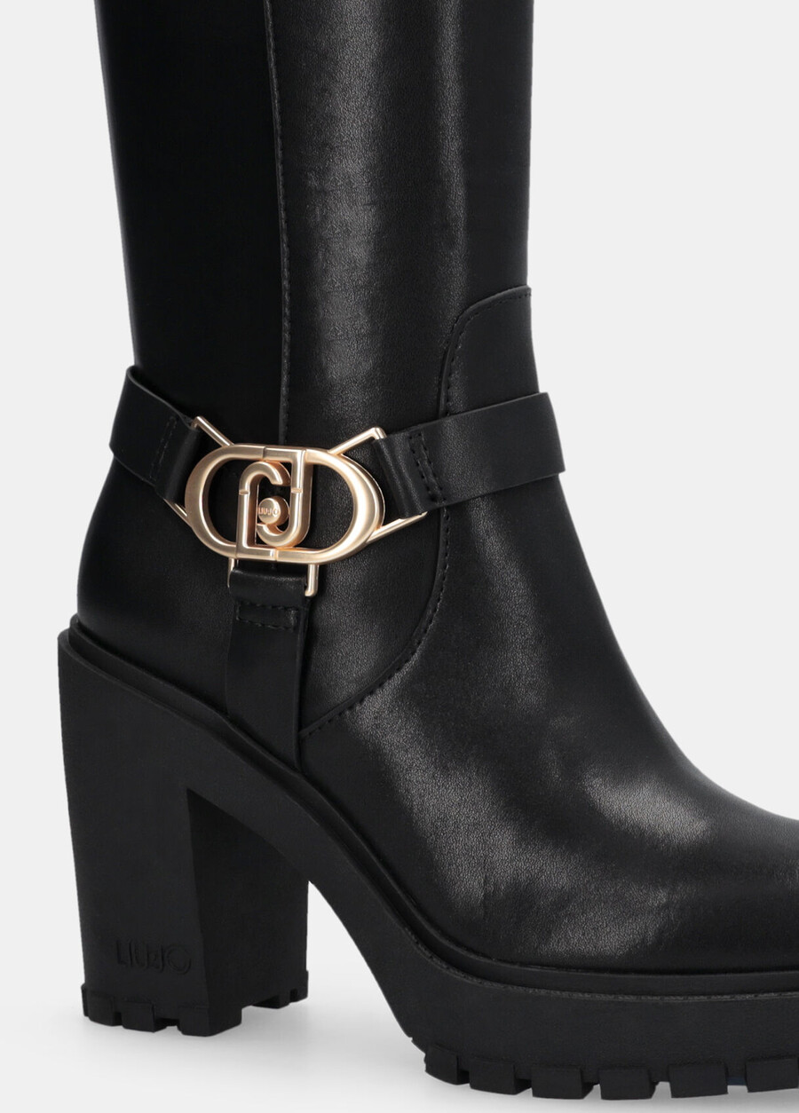 bottes hautes en cuir