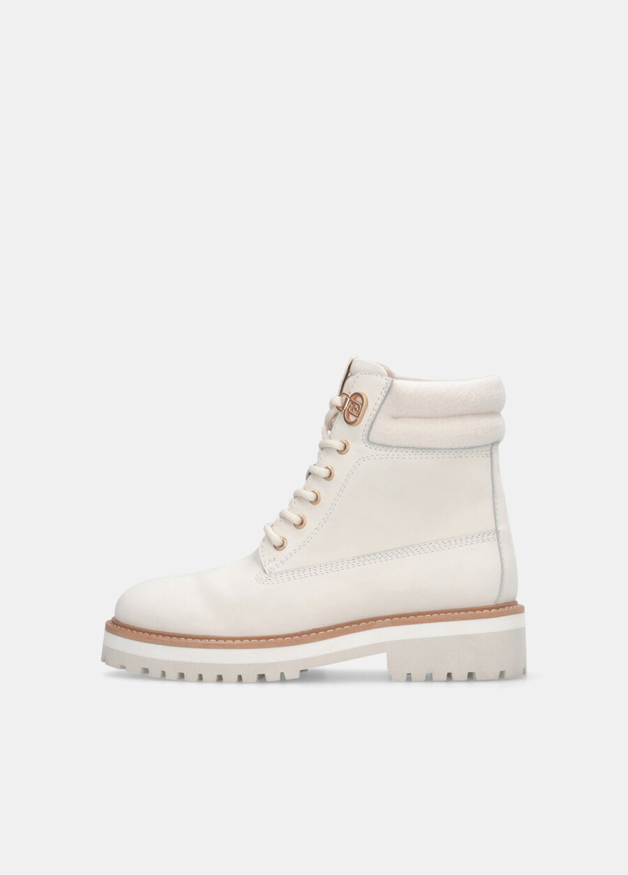 bottines en daim