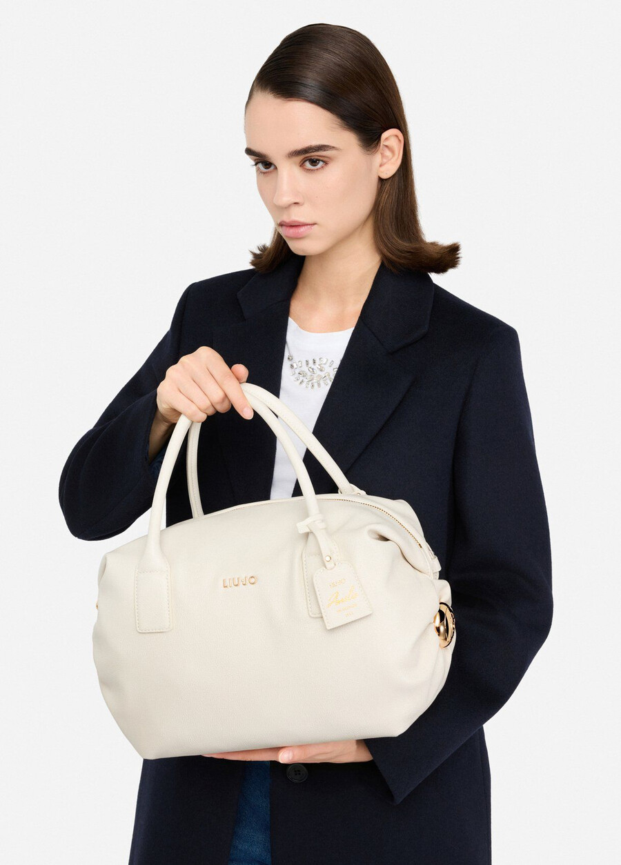 grand sac avec breloques