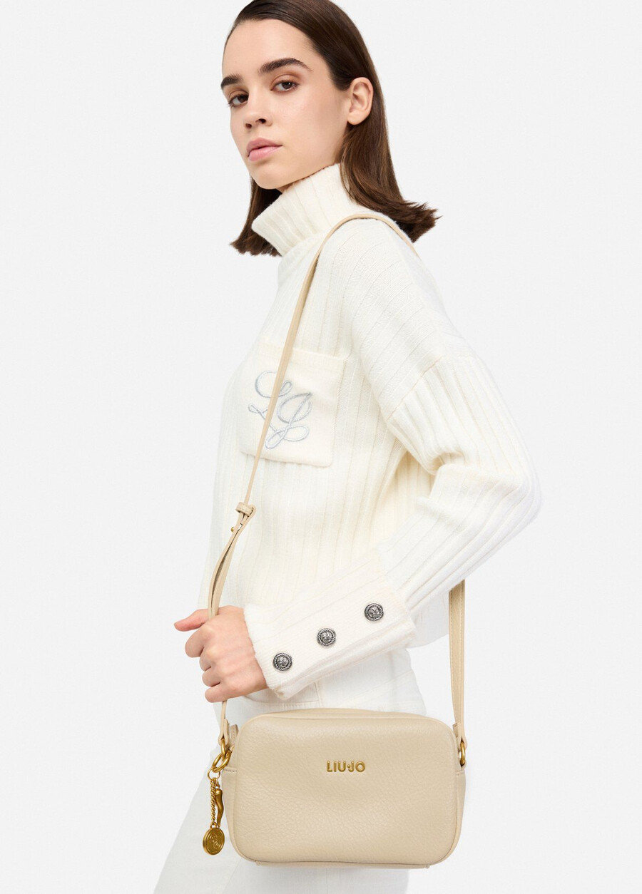 sac bandoulière moyen avec breloque