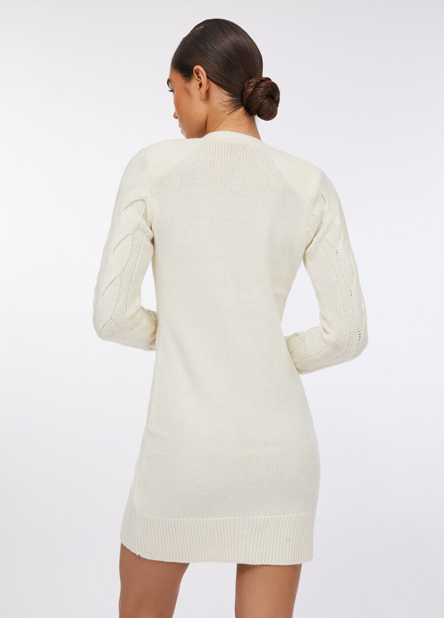 robe en laine à torsades