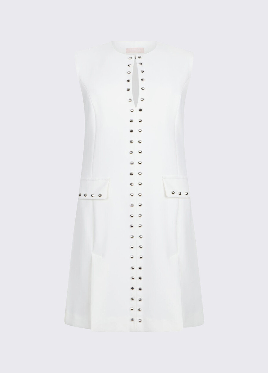 robe courte à clous