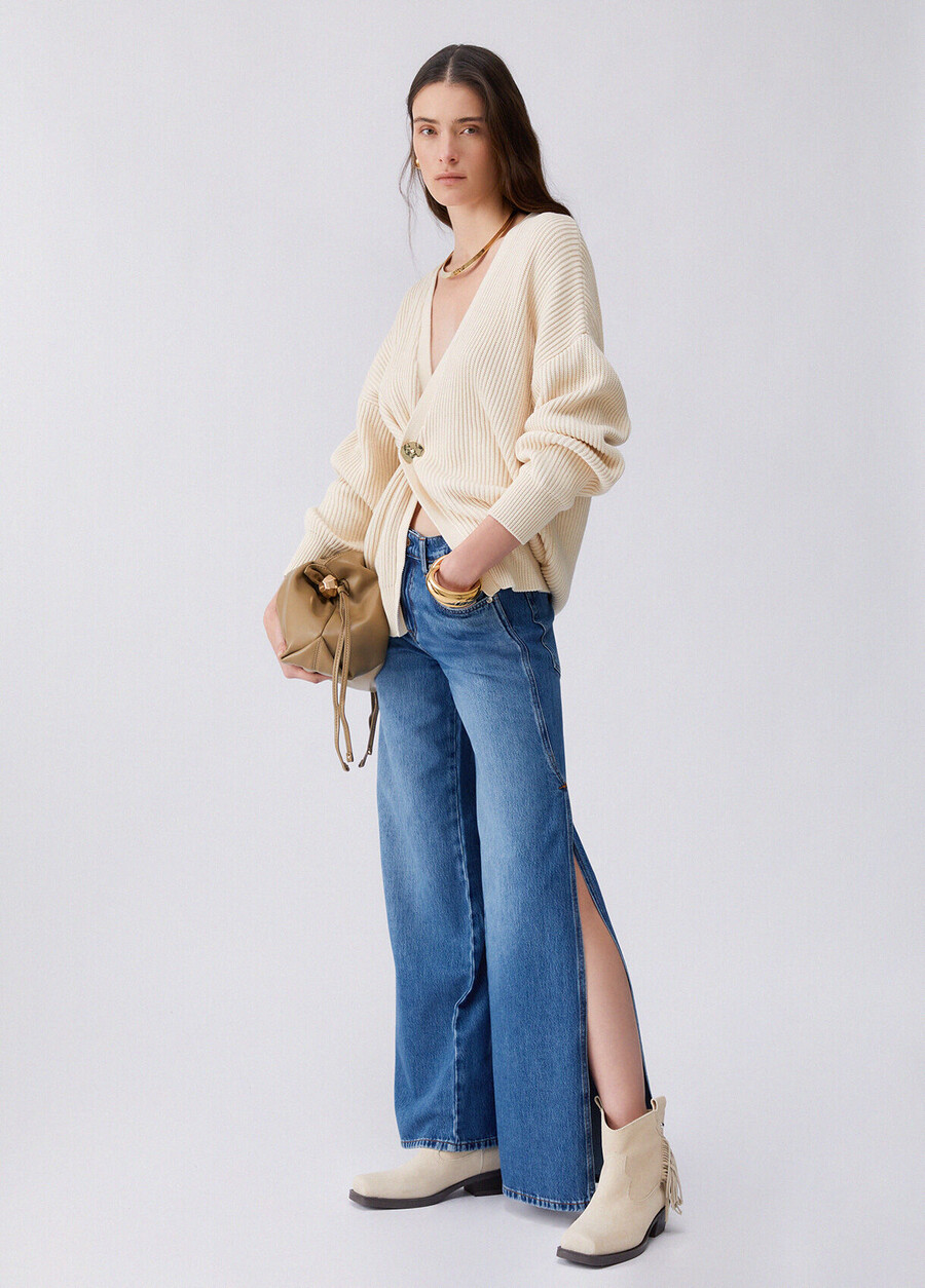 jeans évasés avec fentes latérales