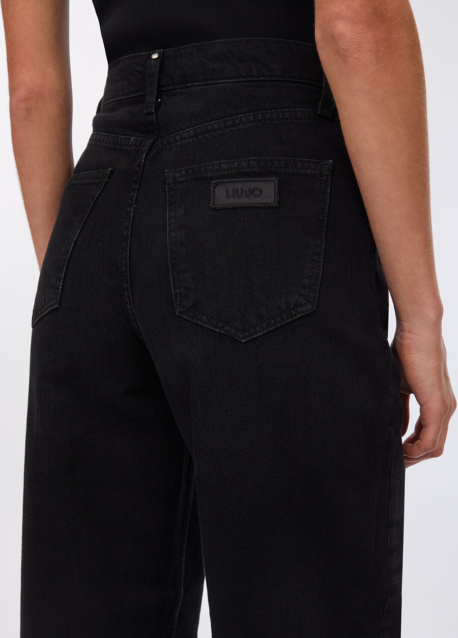 jean taille basse à jambes larges
