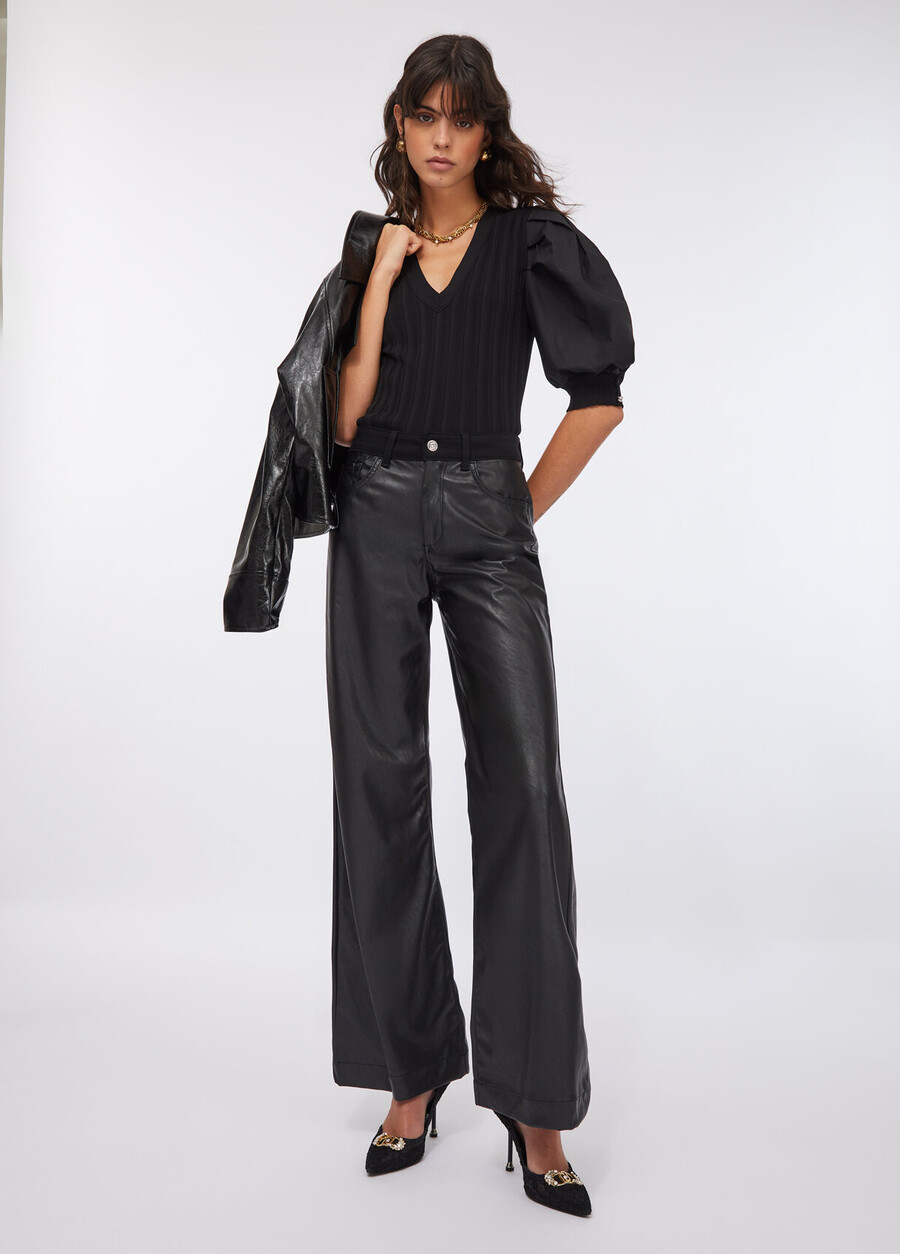 pantalon évasé en tissu enduit