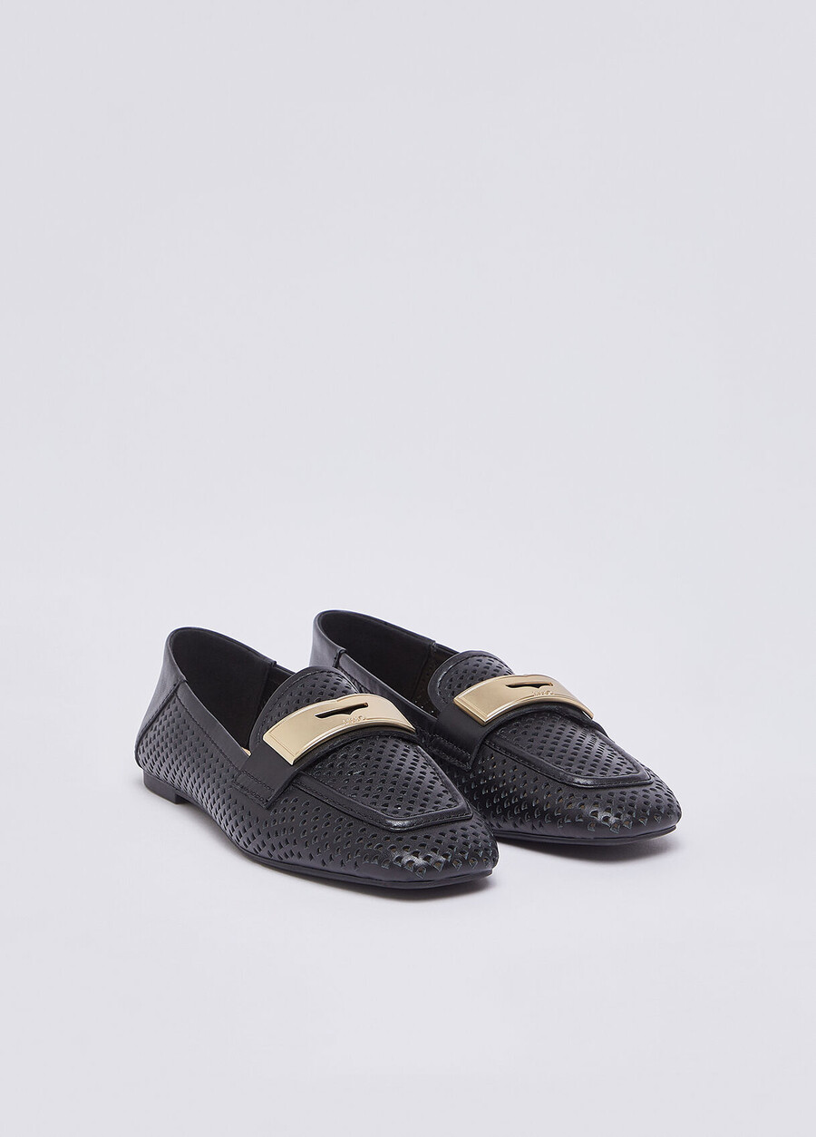 mocassin en cuir ajouré