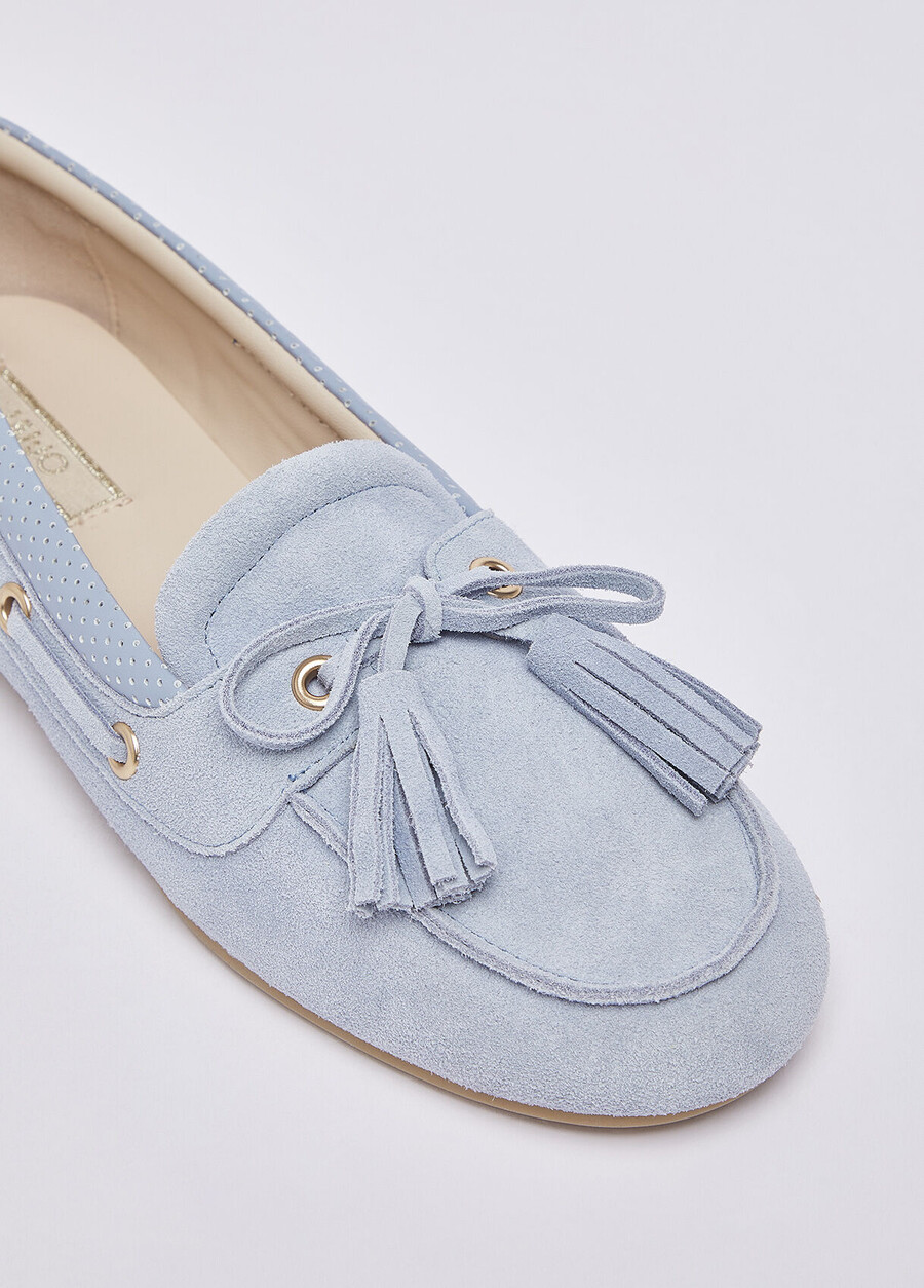 mocassins en daim à pompons