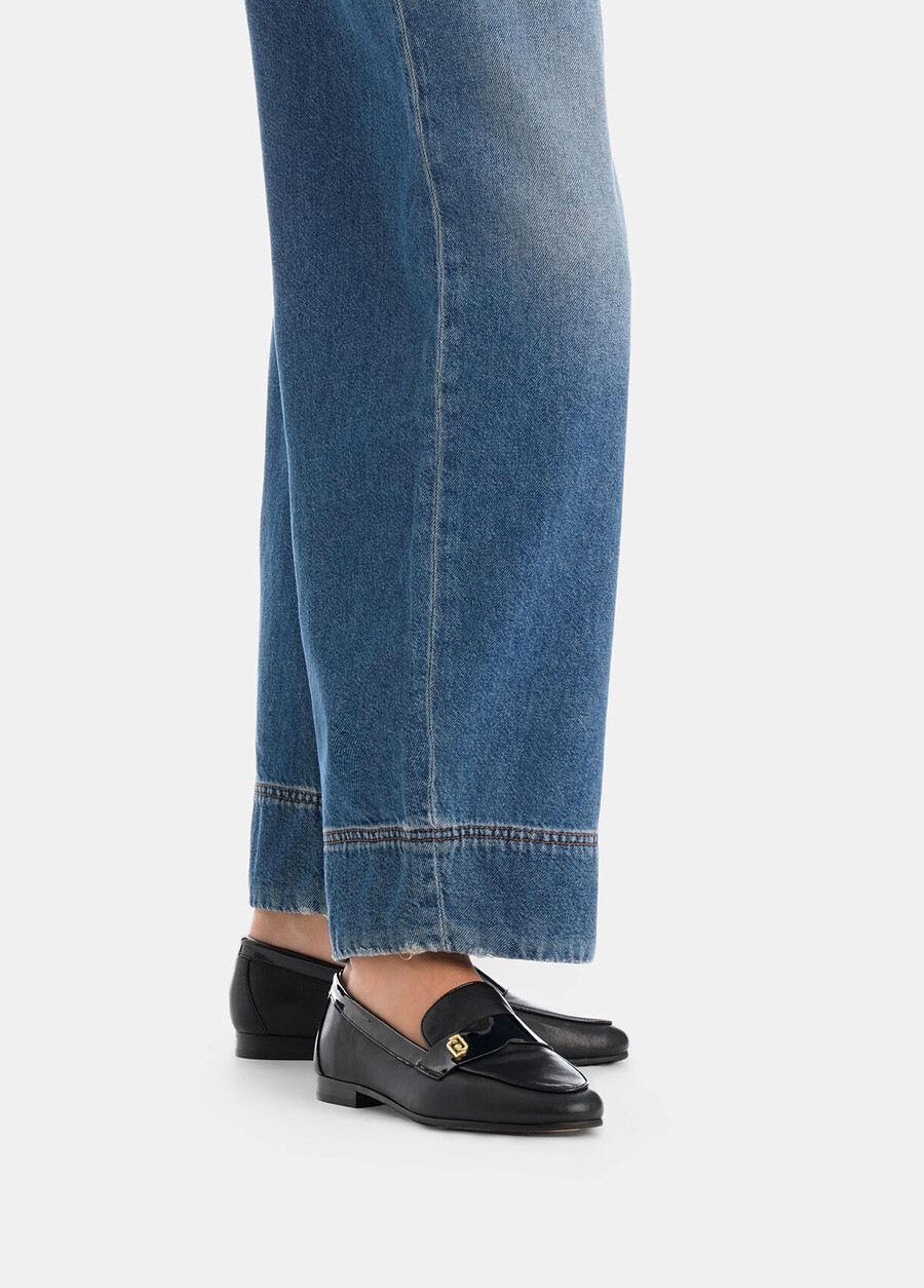 mocassins en cuir