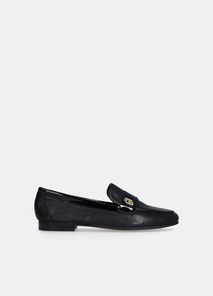 mocassins en cuir