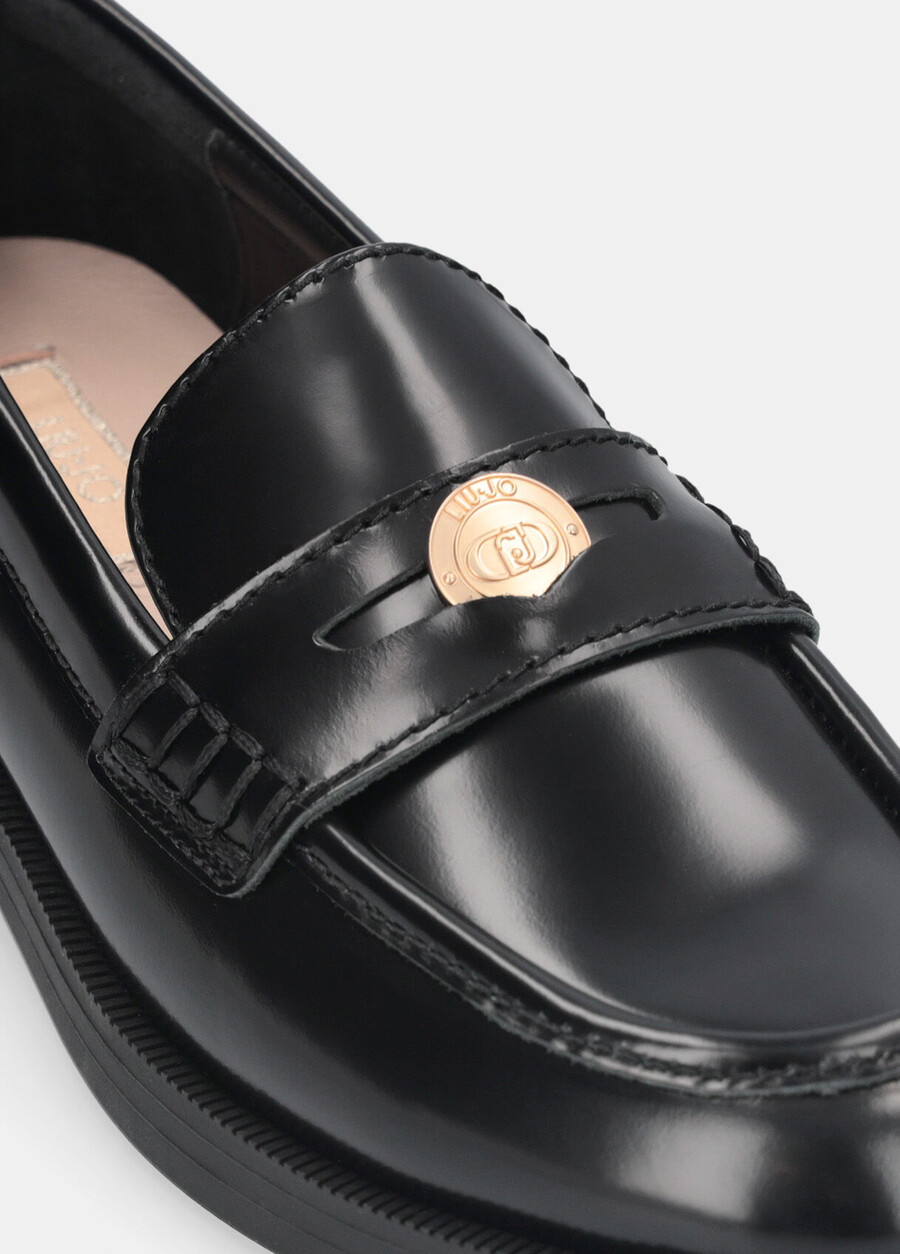 mocassins en cuir abrasé