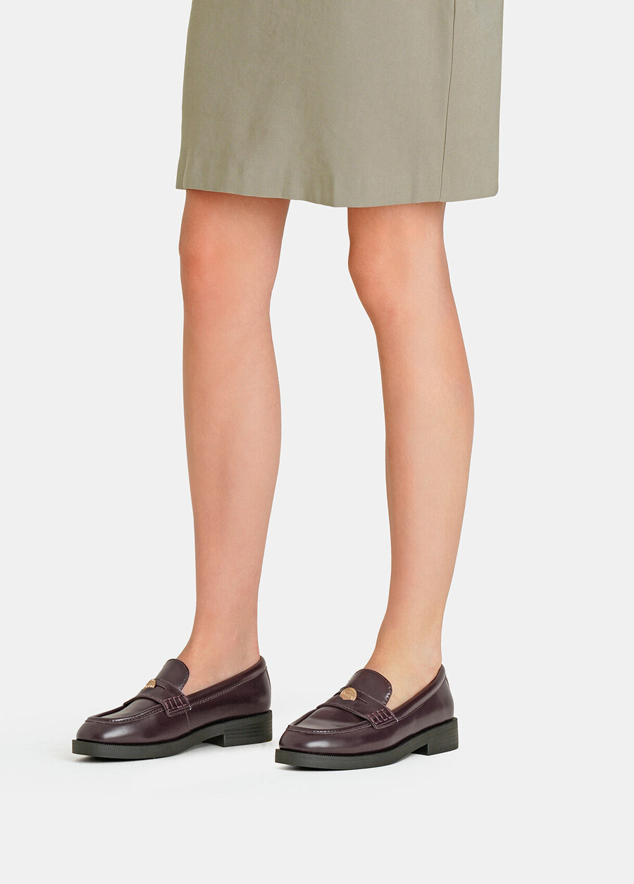 mocassins en cuir abrasé
