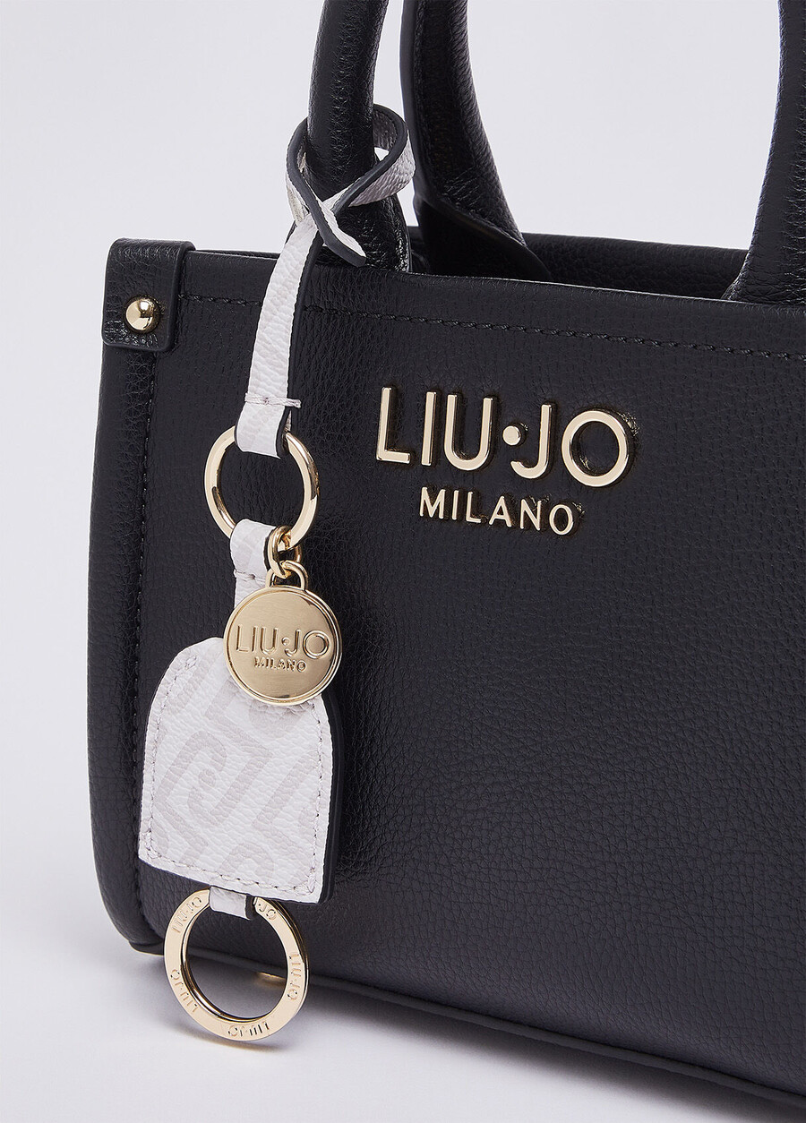 mini sac avec breloque