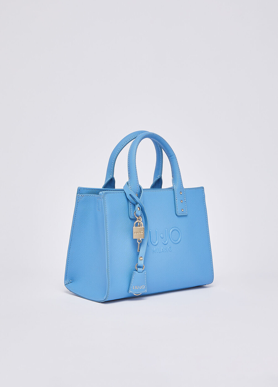 petit sac à main avec breloque