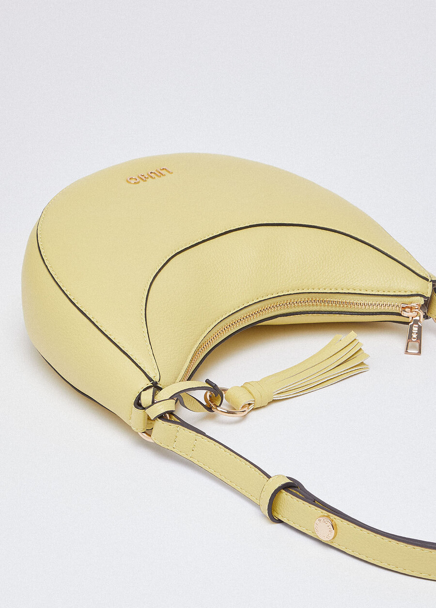 sac hobo moyen avec breloque