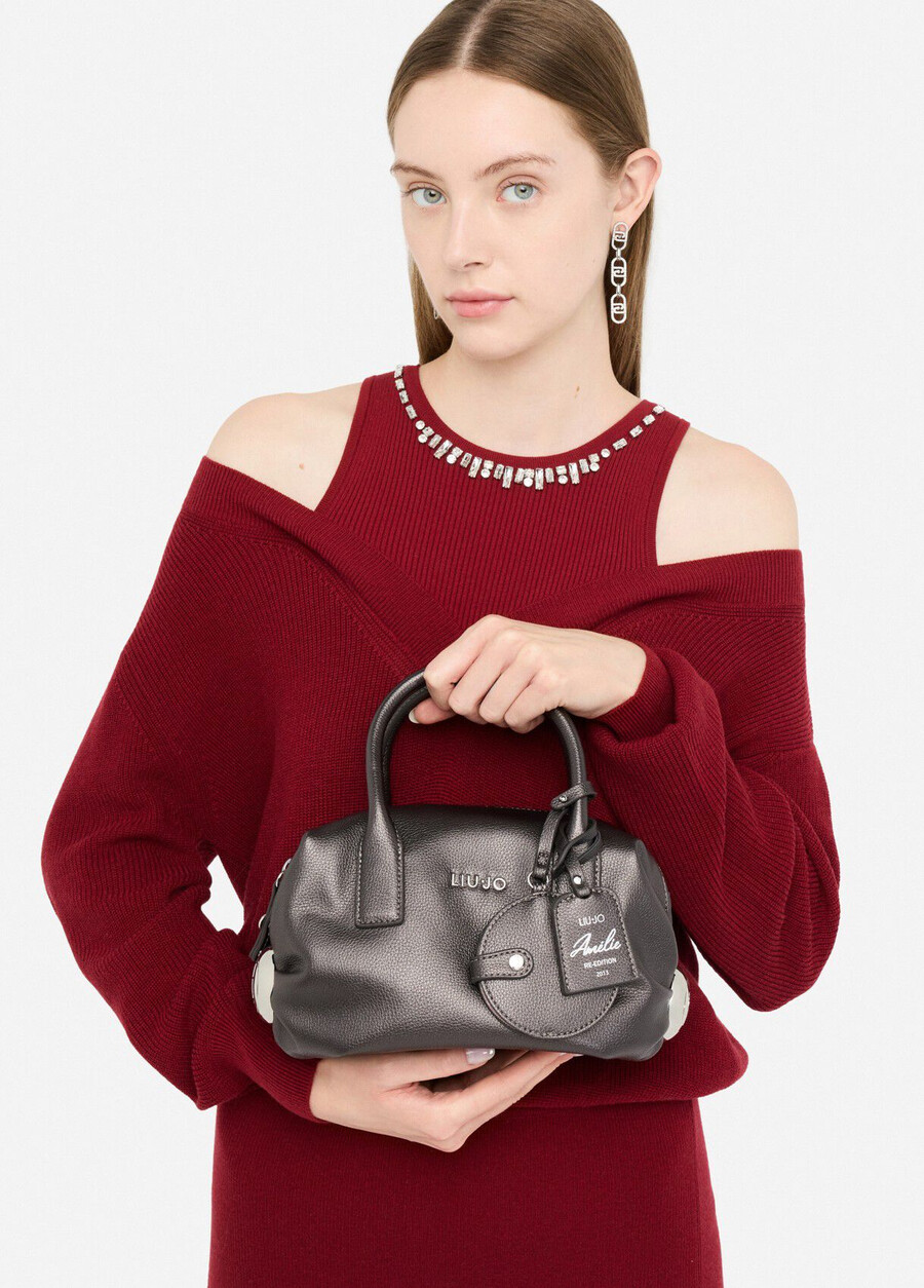 petit sac avec breloque