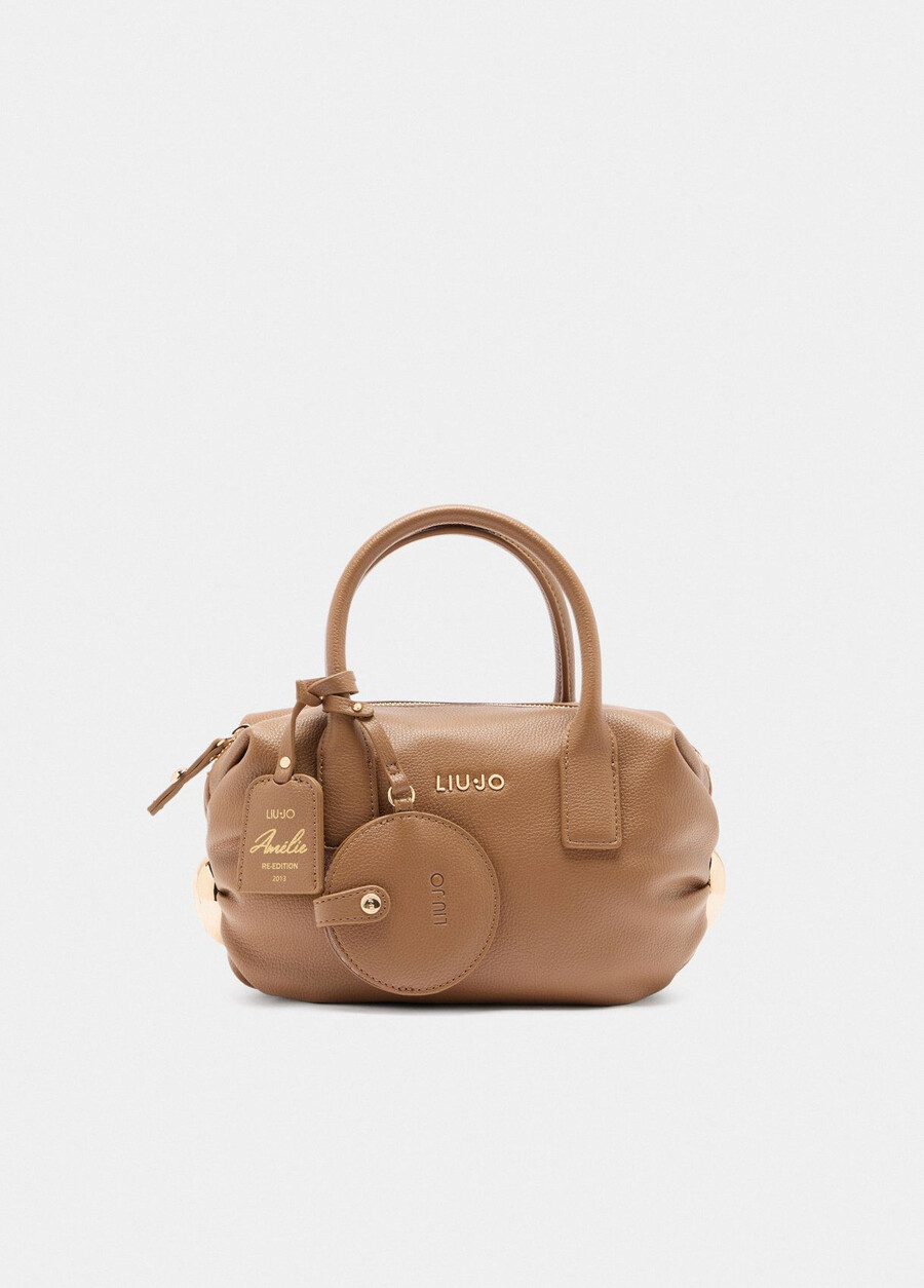 petit sac avec breloque