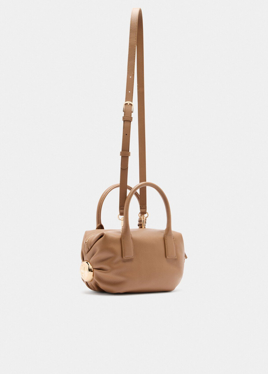 petit sac avec breloque