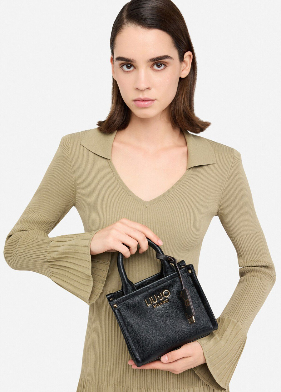 mini sac avec breloque