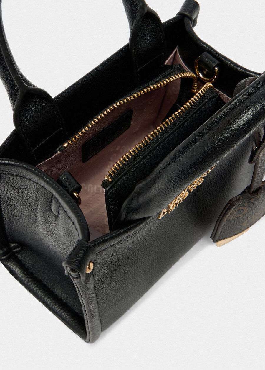 mini sac avec breloque