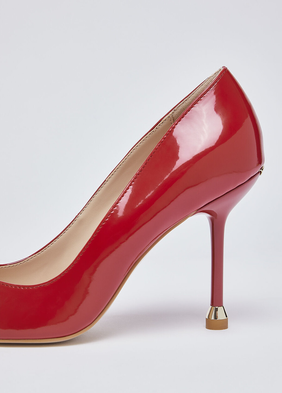 escarpins en cuir verni