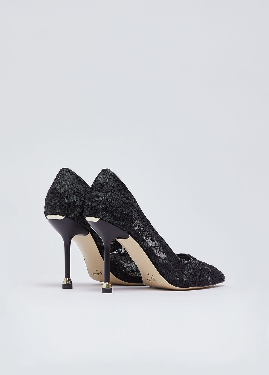 escarpins à lacets