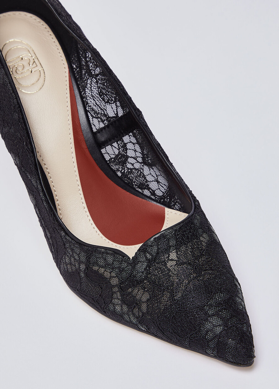 escarpins à lacets