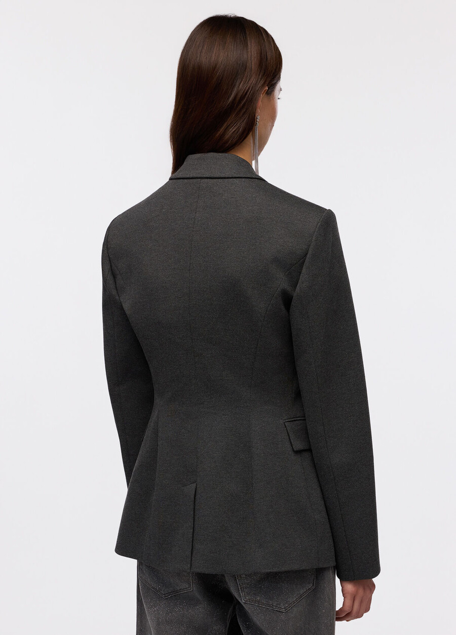 blazer avec détail de broche