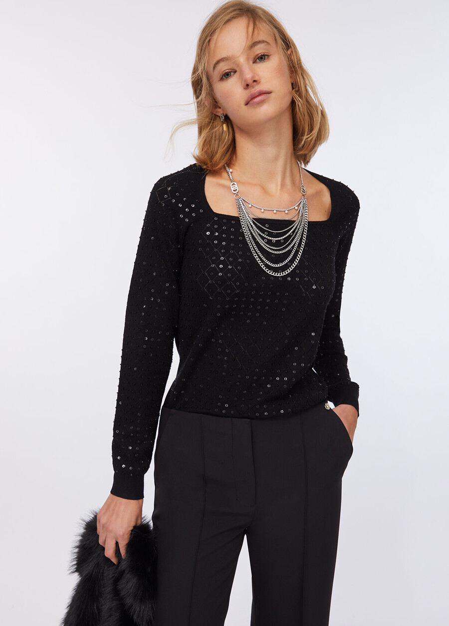 pull à paillettes