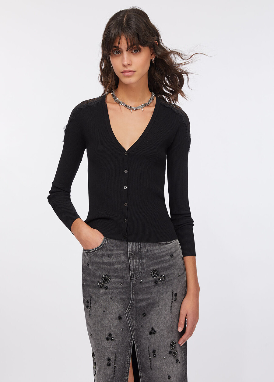 gilet en dentelle