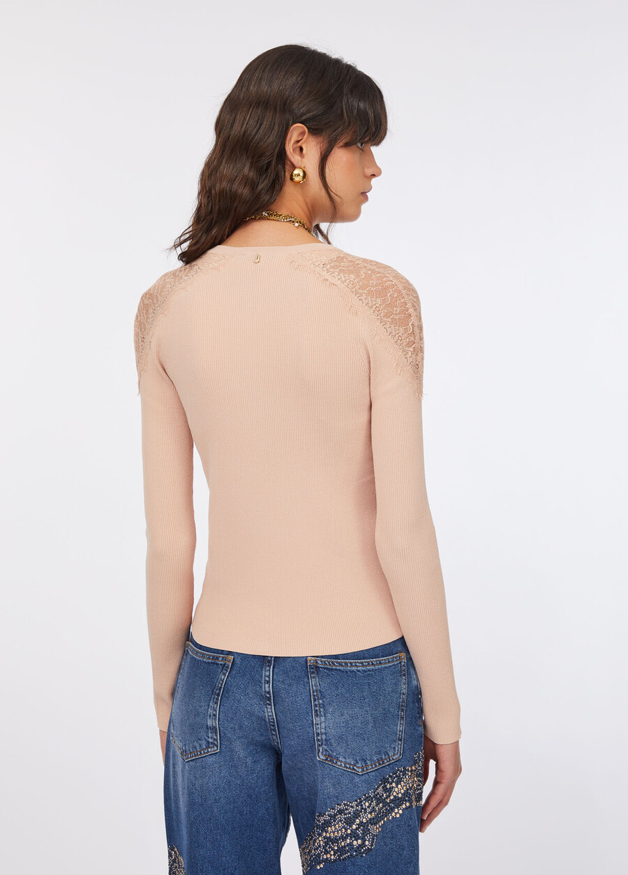 gilet en dentelle