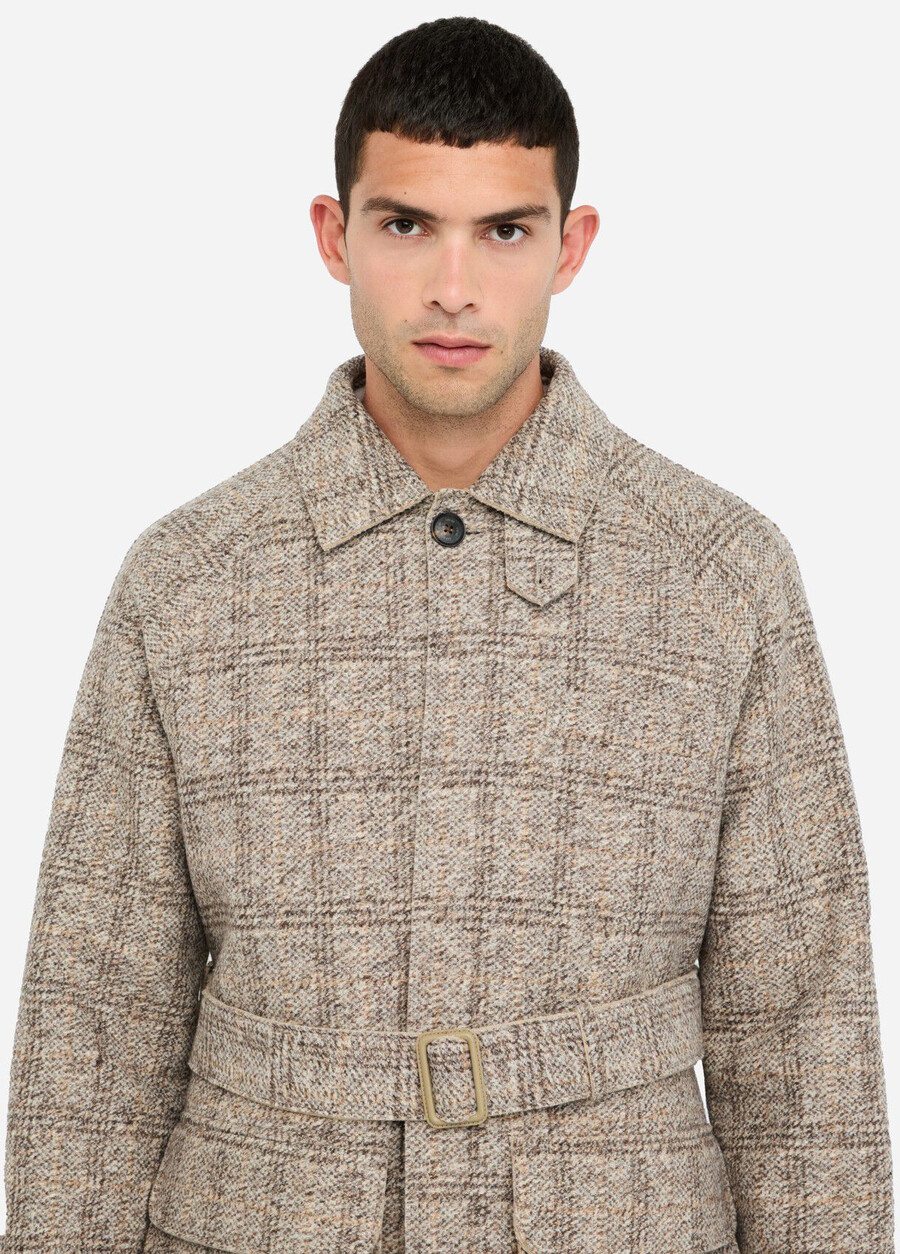 manteau en laine à carreaux