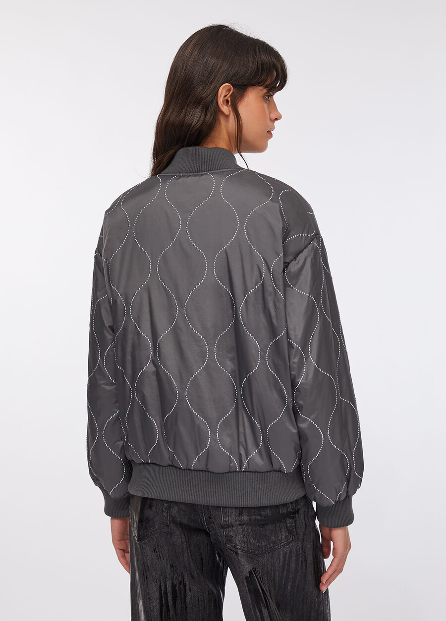 blouson aviateur en nylon clouté
