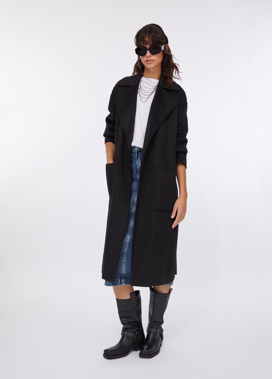 manteau en laine avec ceinture
