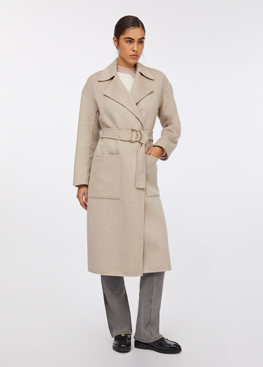 manteau en laine avec ceinture