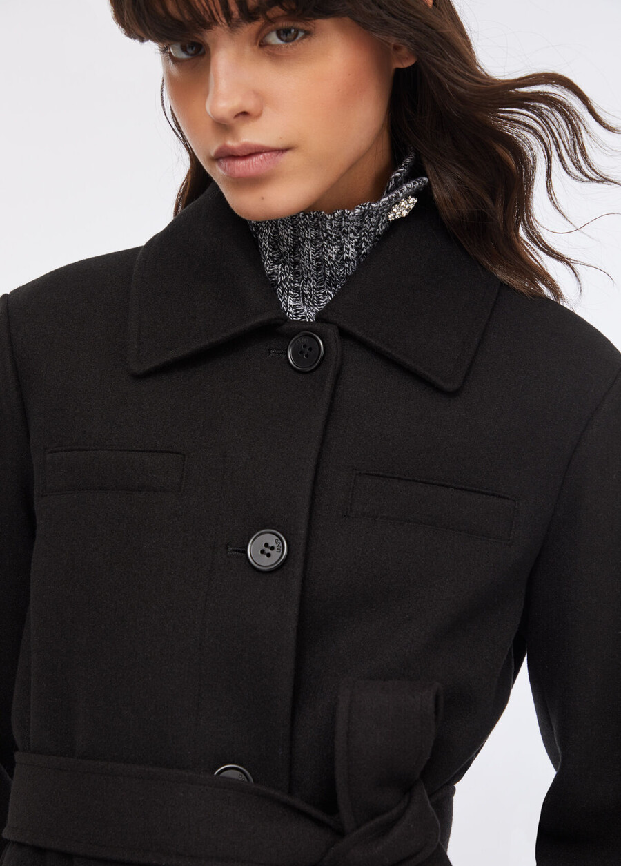 manteau avec ceinture