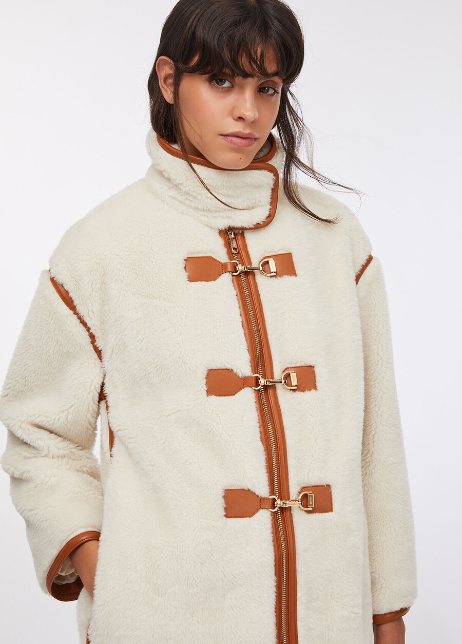 veste en tissu teddy
