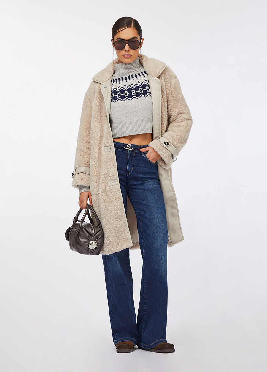 manteau en tissu teddy