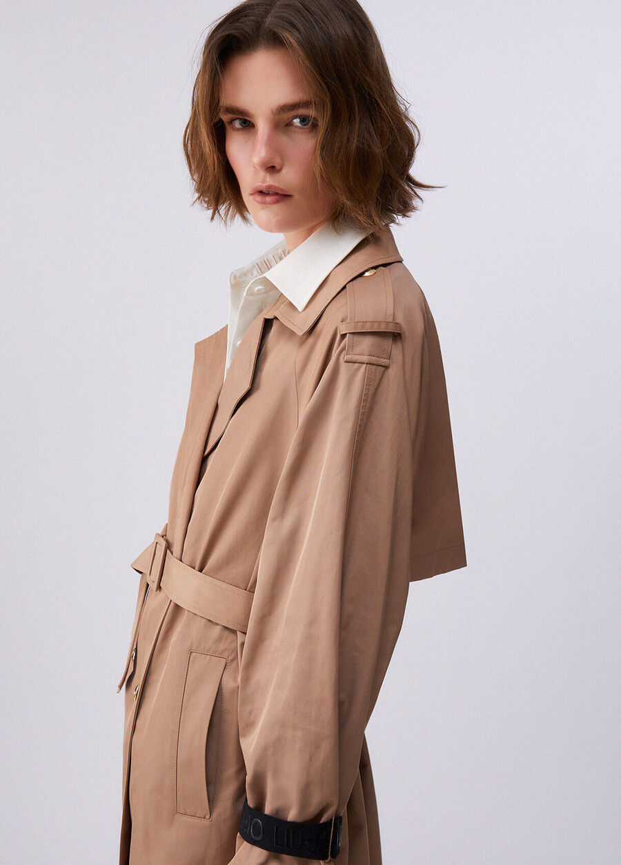 long trench-coat avec ceinture