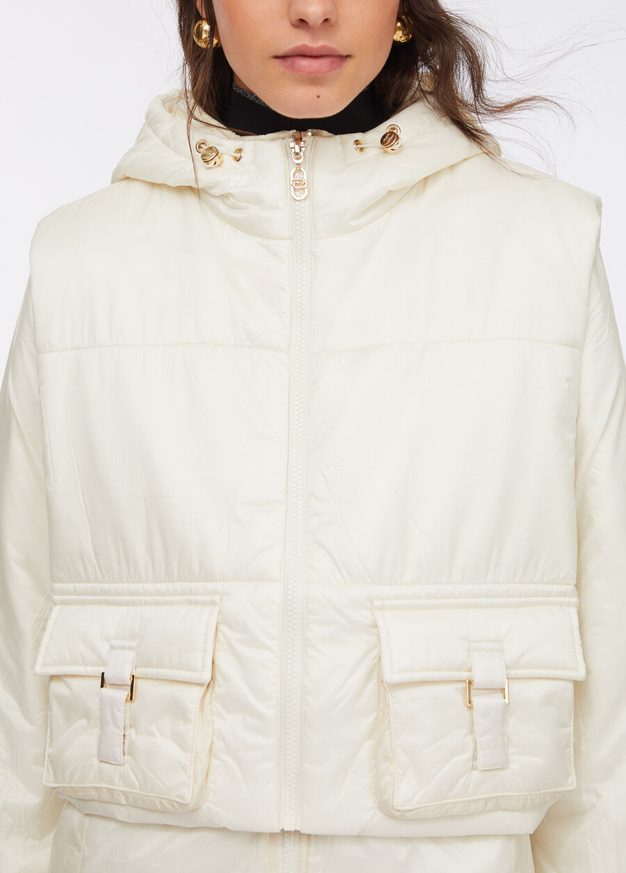 veste à capuche rembourrée