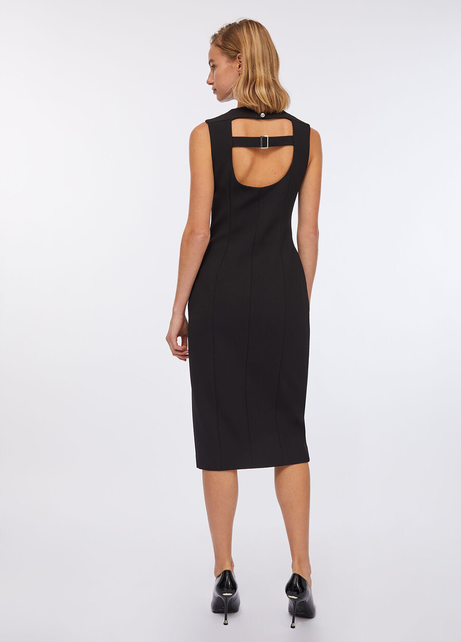 robe tube en crêpe
