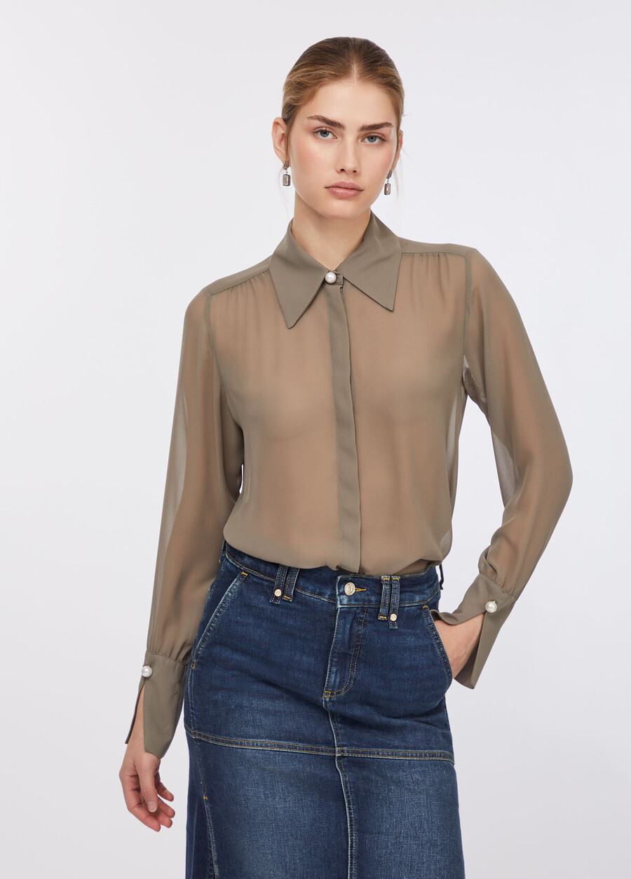 chemise à perles