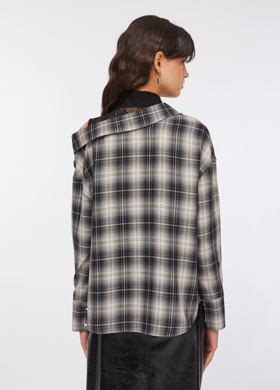 chemise à carreaux avec dentelle