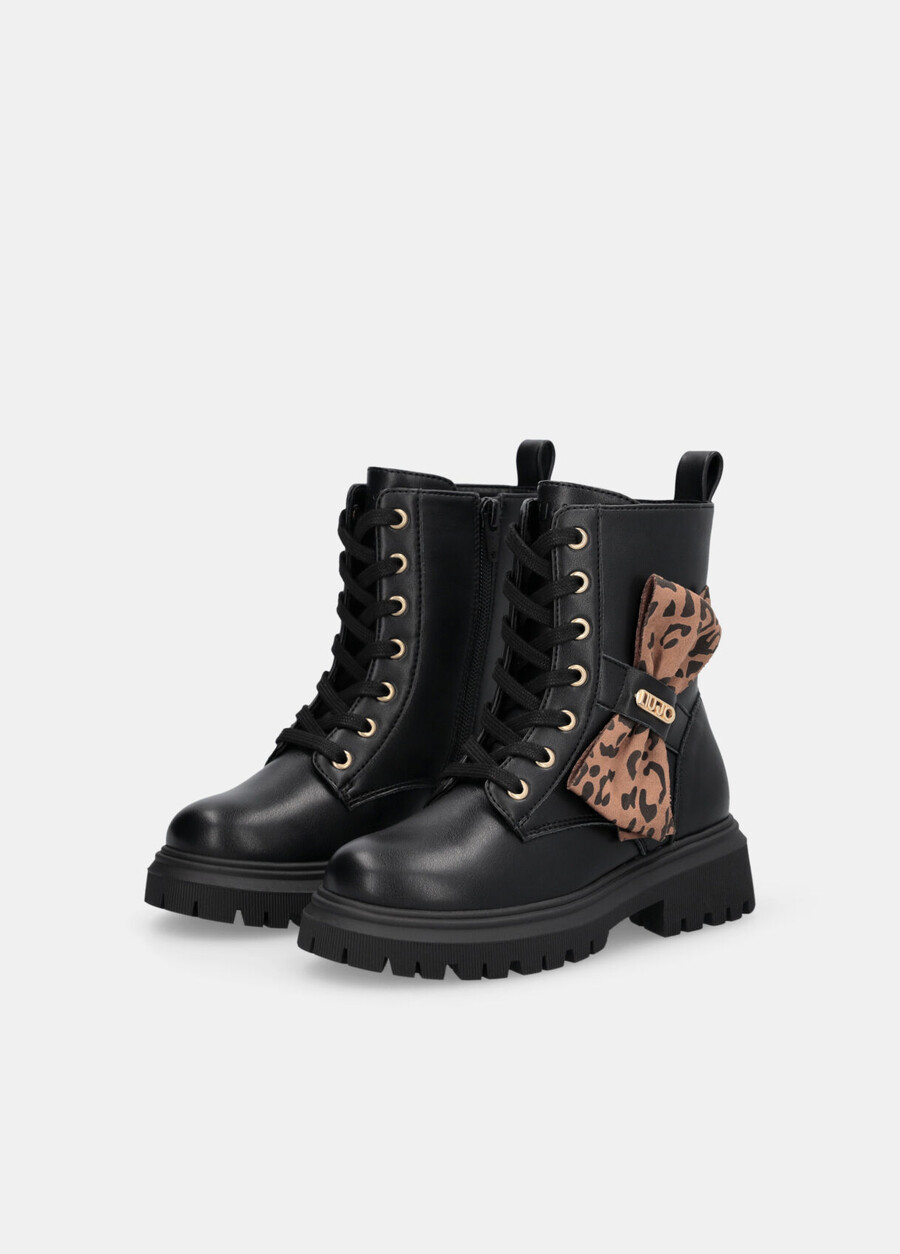 bottes de combat avec nœud papillon à imprimé animal
