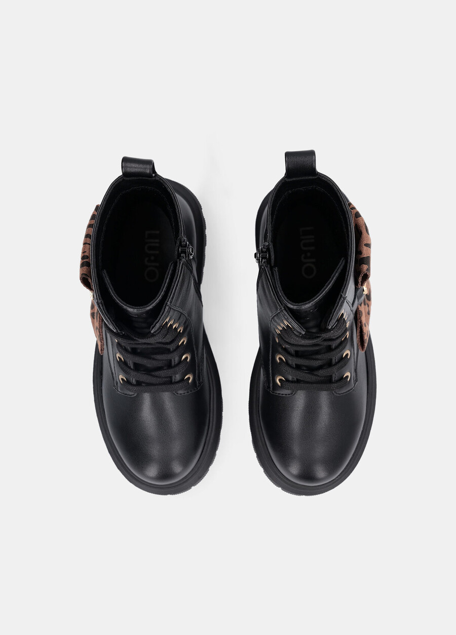 bottes de combat avec nœud papillon à imprimé animal