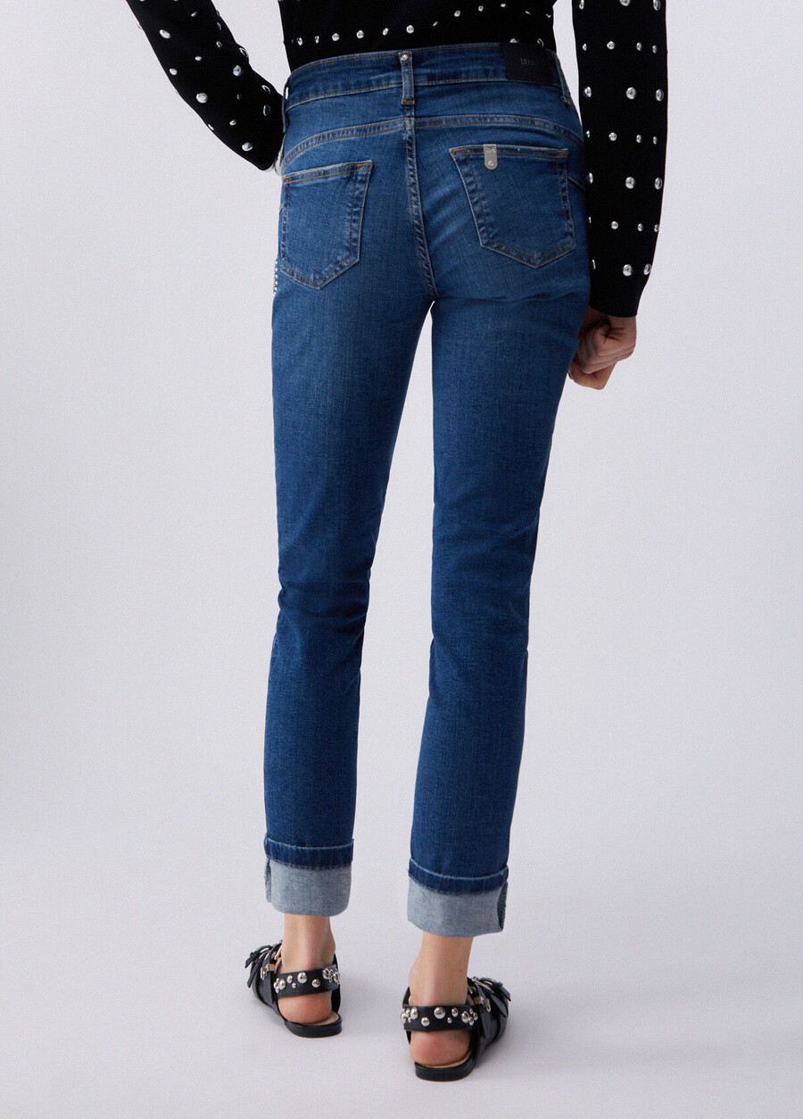 jean skinny orné de strass